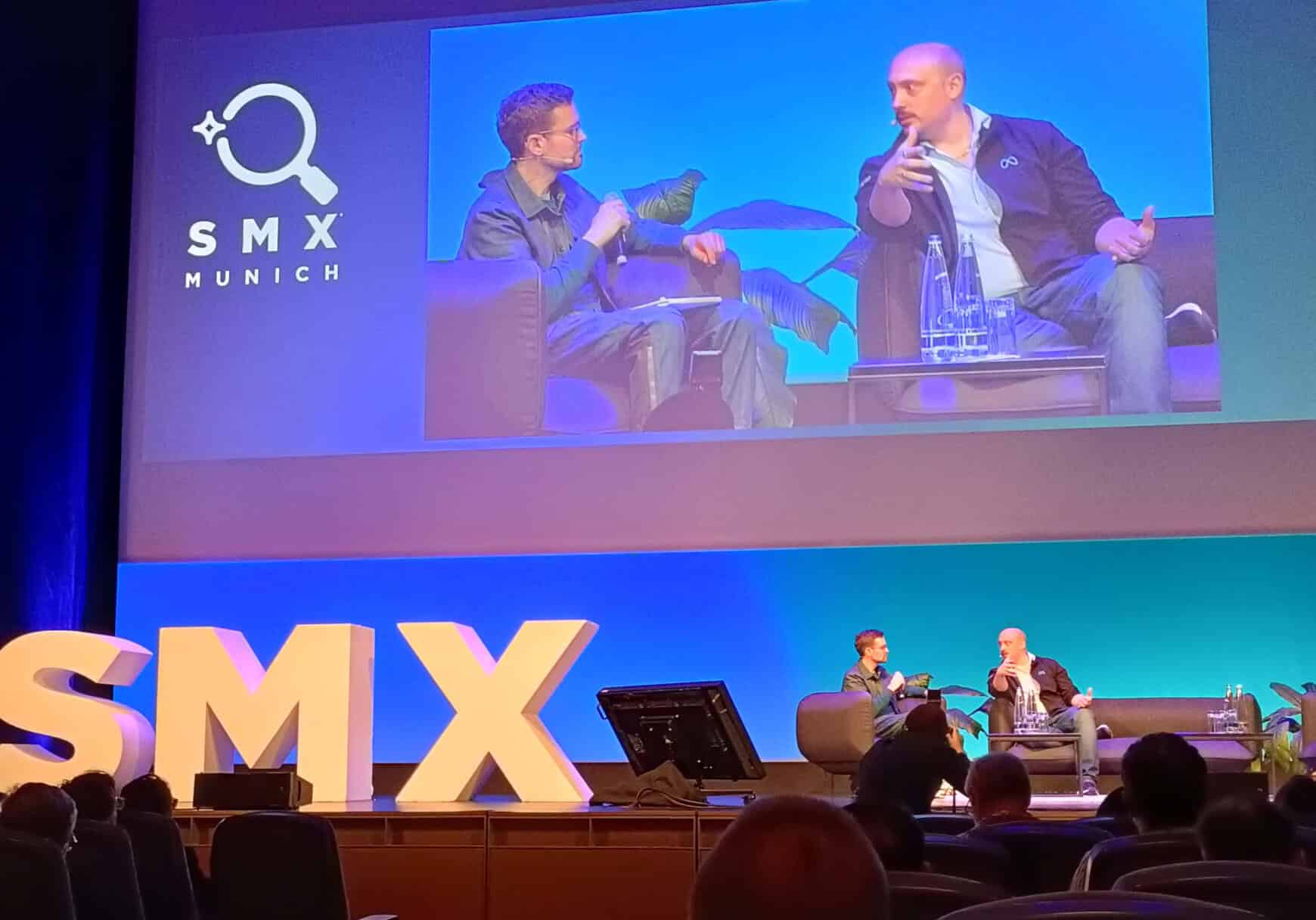 Alex Schultz, CMO of META im Interview auf der großen SMX-Bühne 2023