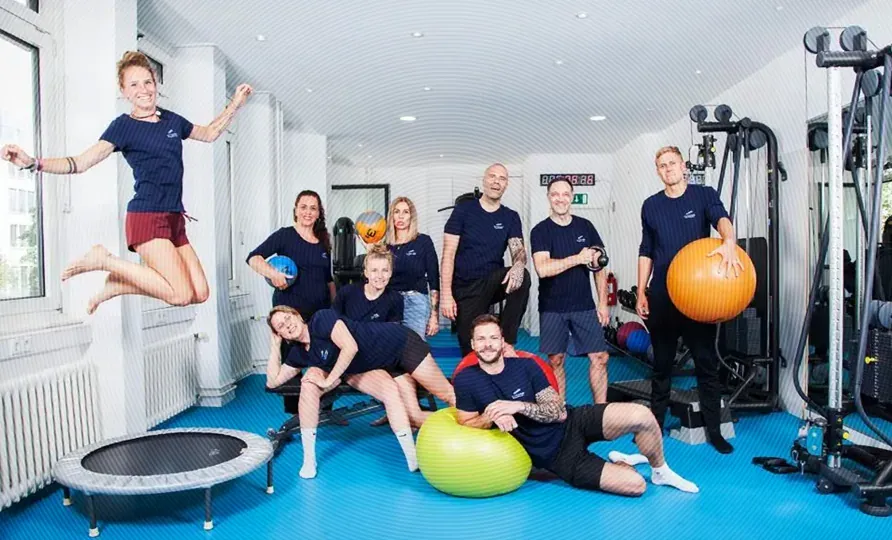 Team der Physiotherapie BLAUHOCHDREI in Berlin – SEO-Referenz von dskom
