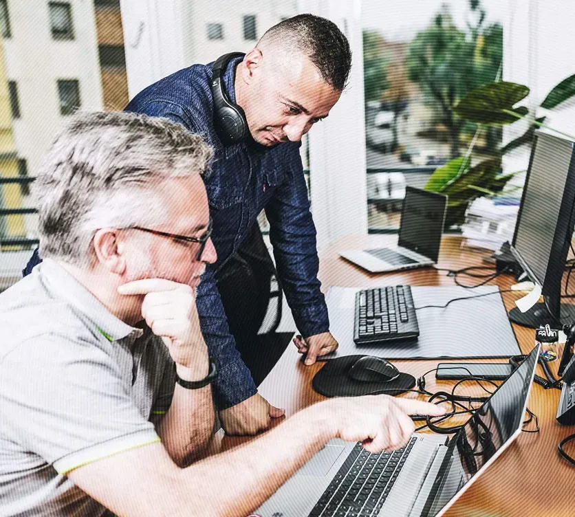 Analyse der XING Ads Kennzahlen im Ad Manager der dskom Agentur in Berlin